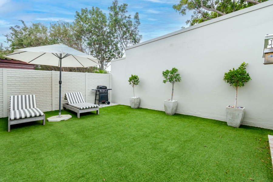 2 Bedroom Property for Sale in Royal Ascot Western Cape